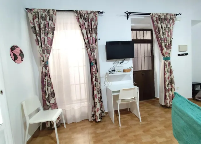 Piso Centro Wifi * קדיז